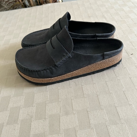 Birkenstock Naples Wrapped Oiled Leather Clogs - Picture 6 of 13